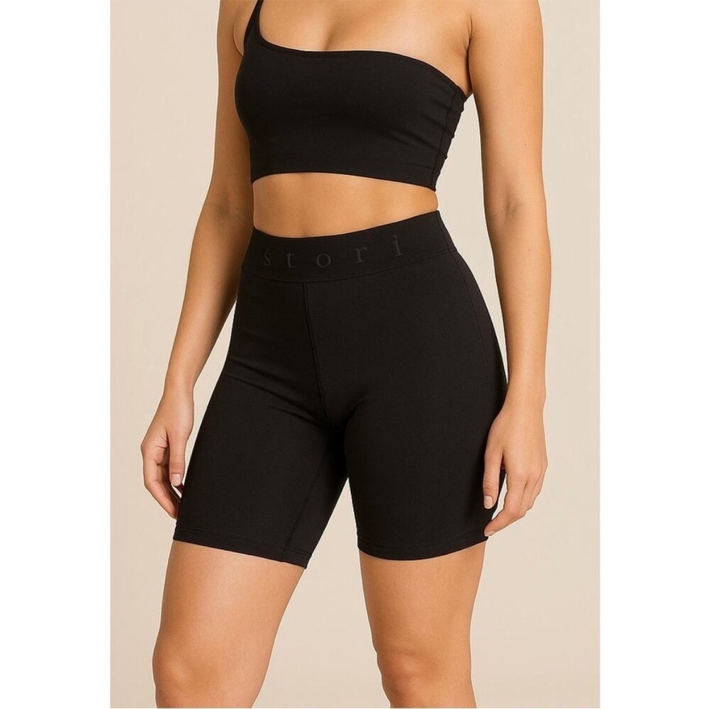 Storia Hero 8” Black Women's Biker Shorts